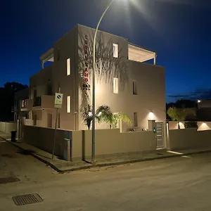  Bed & Breakfast Coral